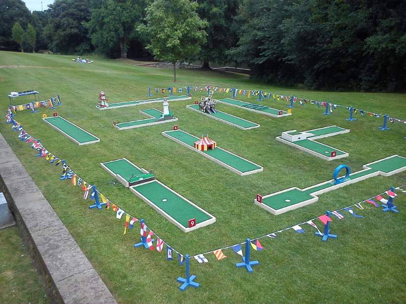 Crazy Golf Hire